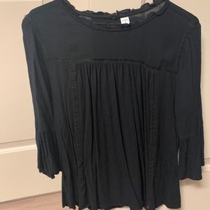 Old Navy 3/4 sleeve black shirt